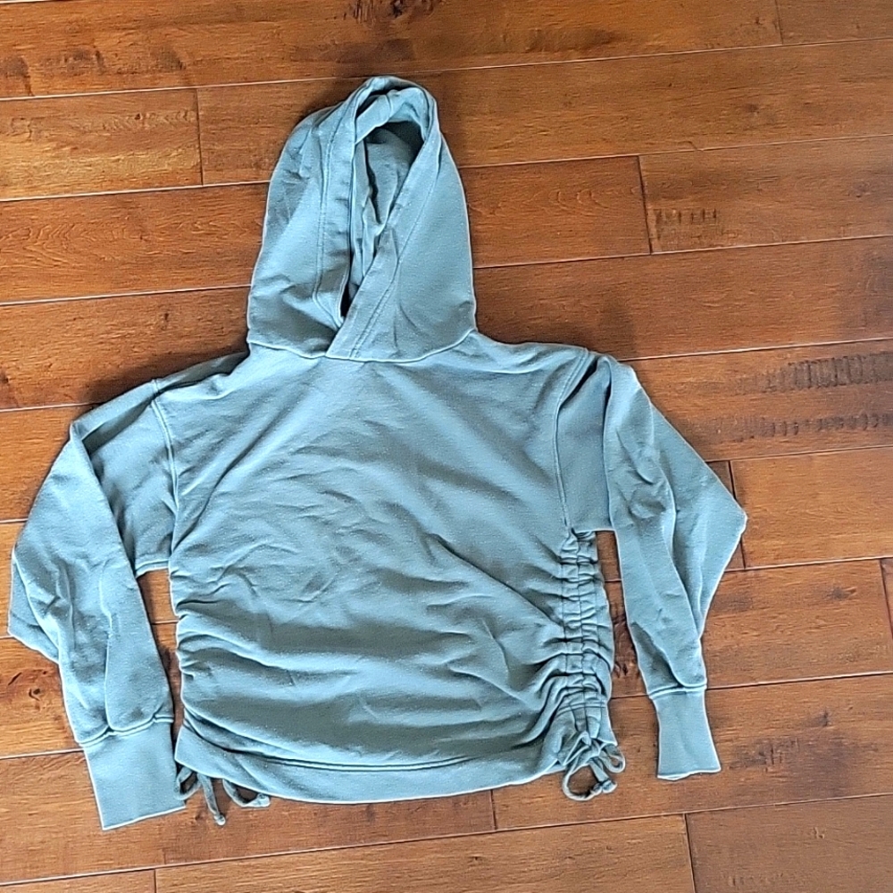 Aerie sweatshirt